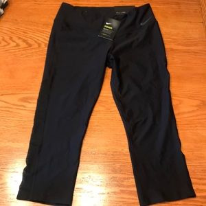 Mesh panel Nike Leggings NWT